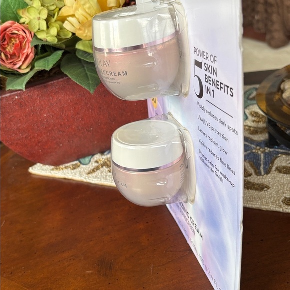 Brand New Olay Super Cream w/ Sunscreen SPF 30 1.7 oz. 2 pk. Moisturizer Hydrate - Picture 7 of 15